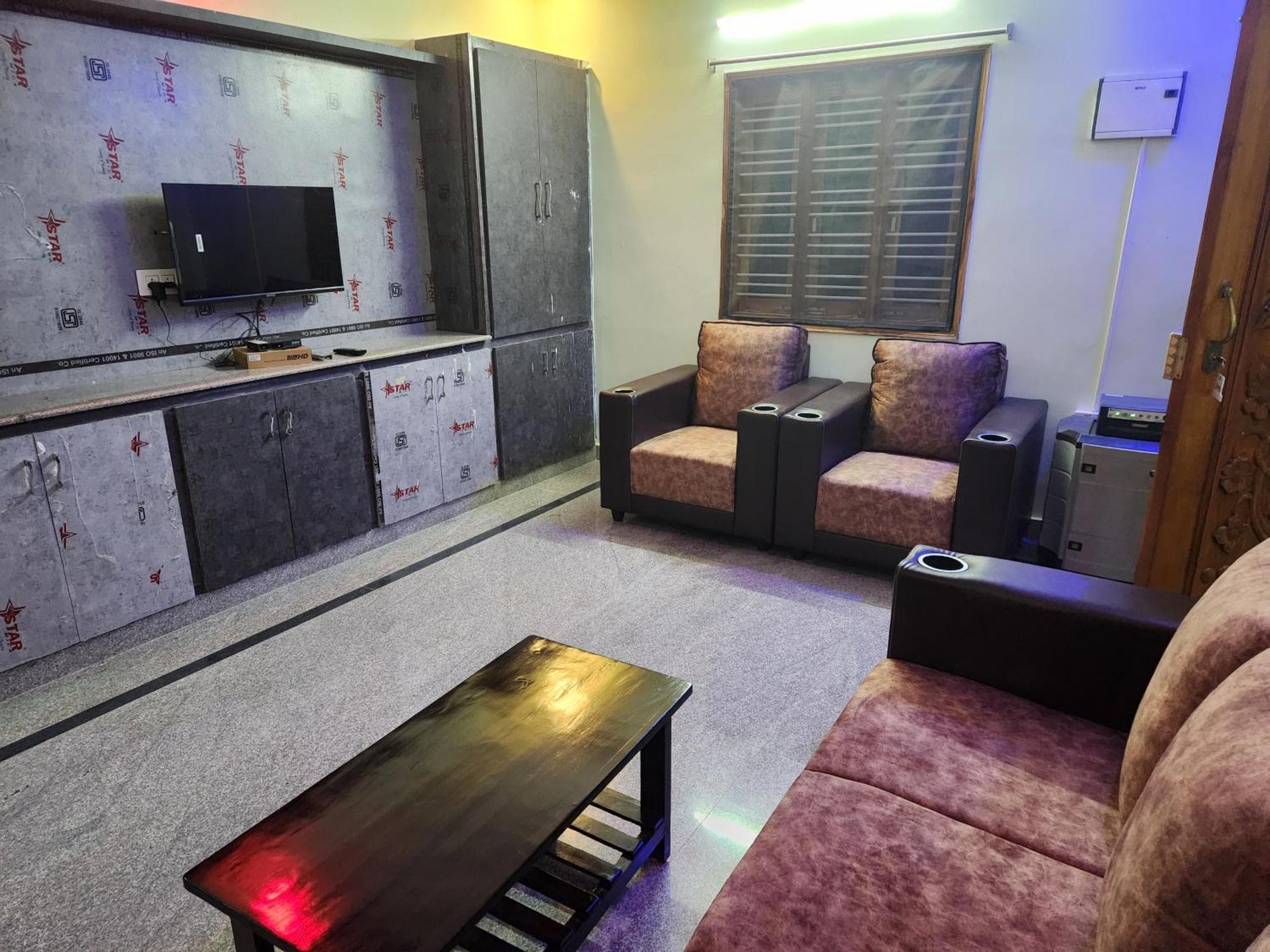 Vanamali Luxury Homestay Tirupati Exterior foto